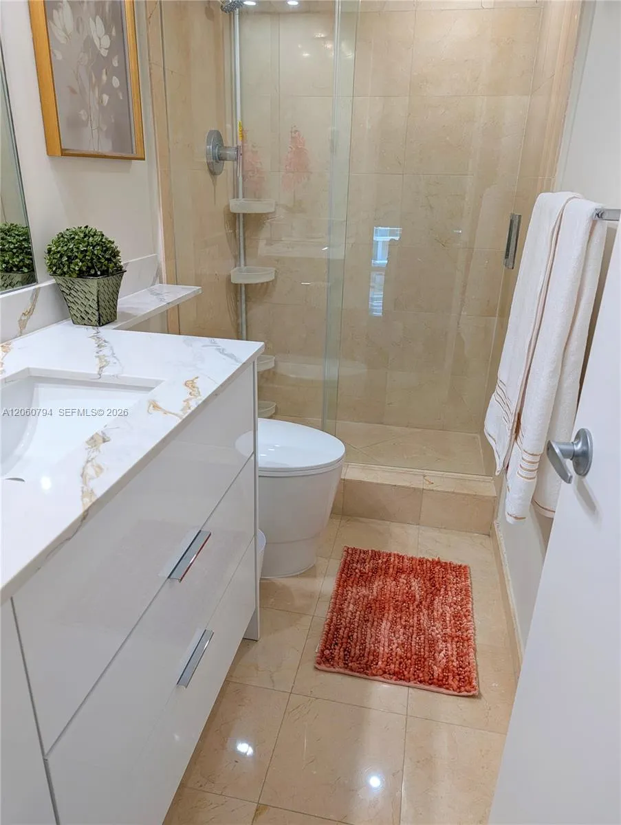 10275 Collins Ave #1106 Bal Harbour, FL 33154