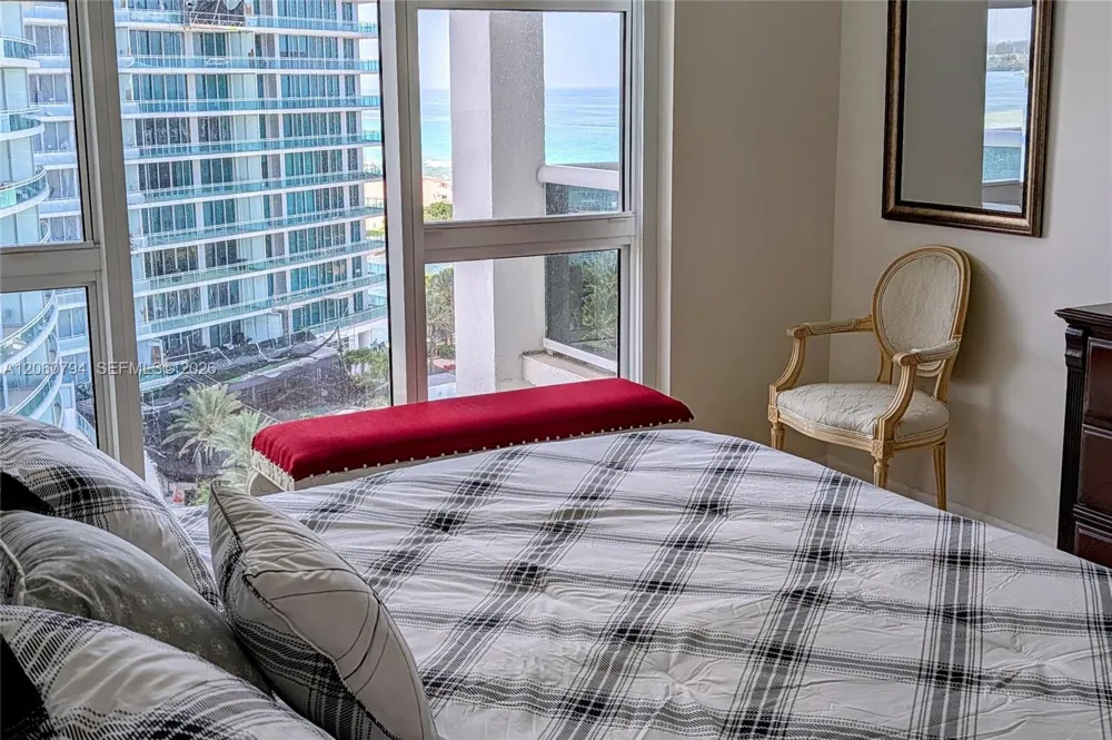 10275 Collins Ave #1106 Bal Harbour, FL 33154