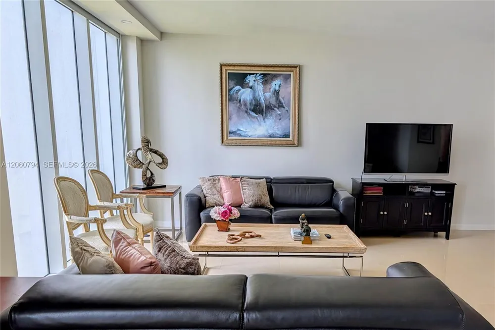 10275 Collins Ave #1106 Bal Harbour, FL 33154