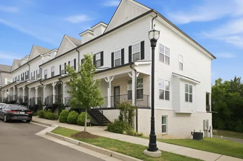458 Portsdale Dr