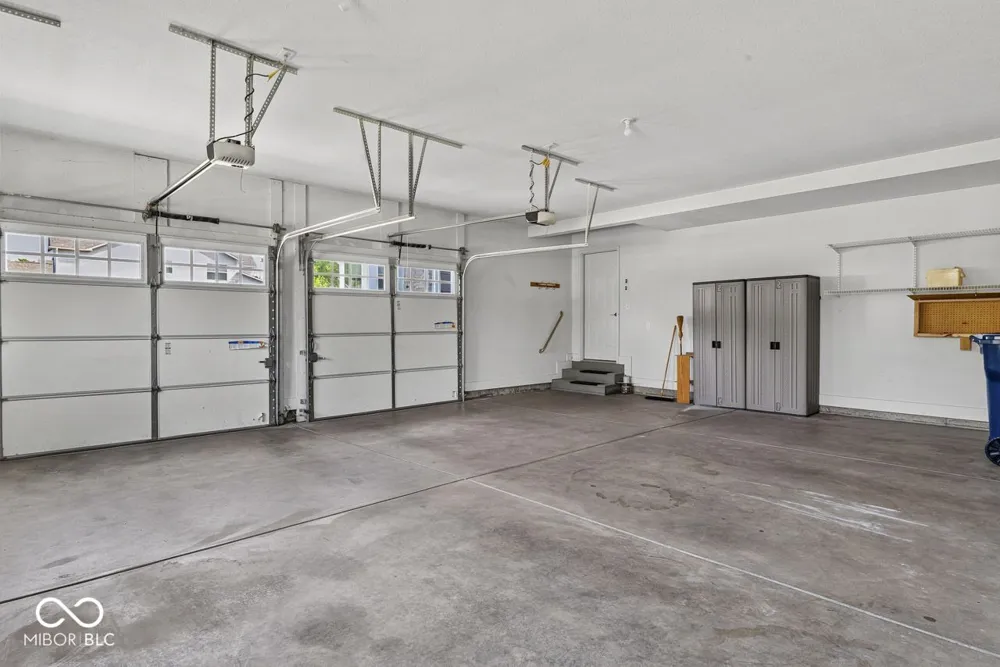 3579 Sugar Pine Lane Zionsville, IN 46077
