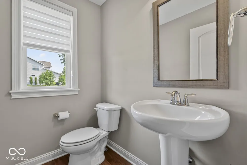 3579 Sugar Pine Lane Zionsville, IN 46077