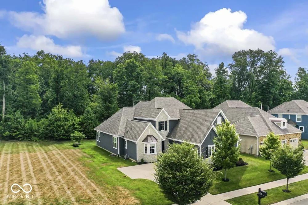 3579 Sugar Pine Lane Zionsville, IN 46077