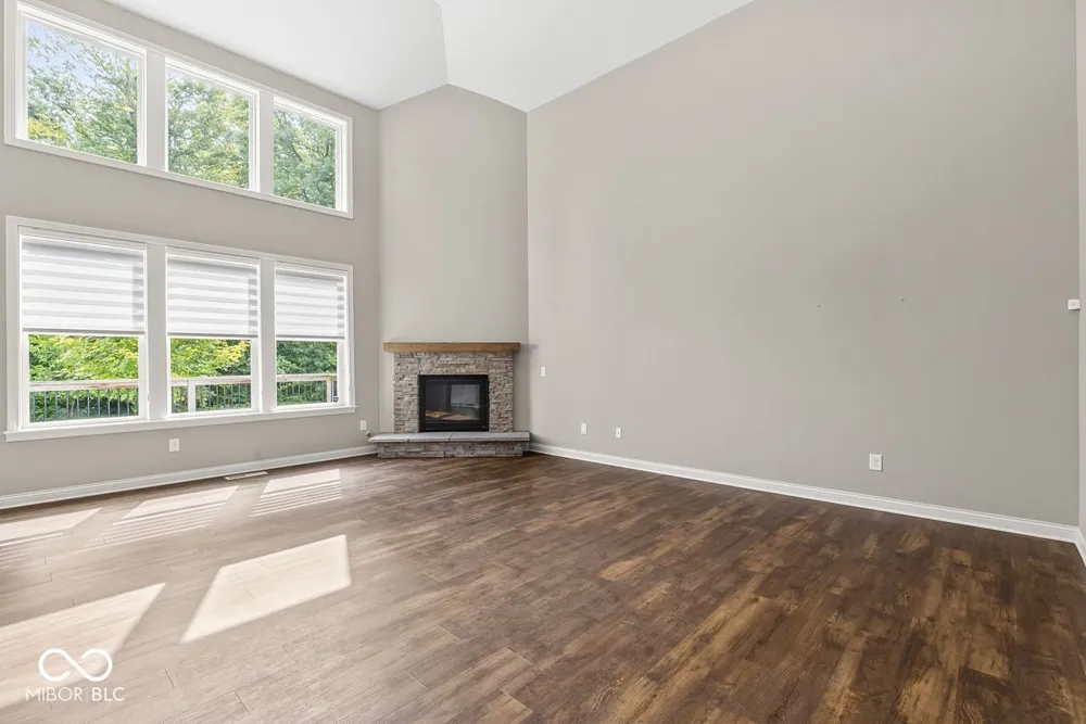 3579 Sugar Pine Lane Zionsville, IN 46077