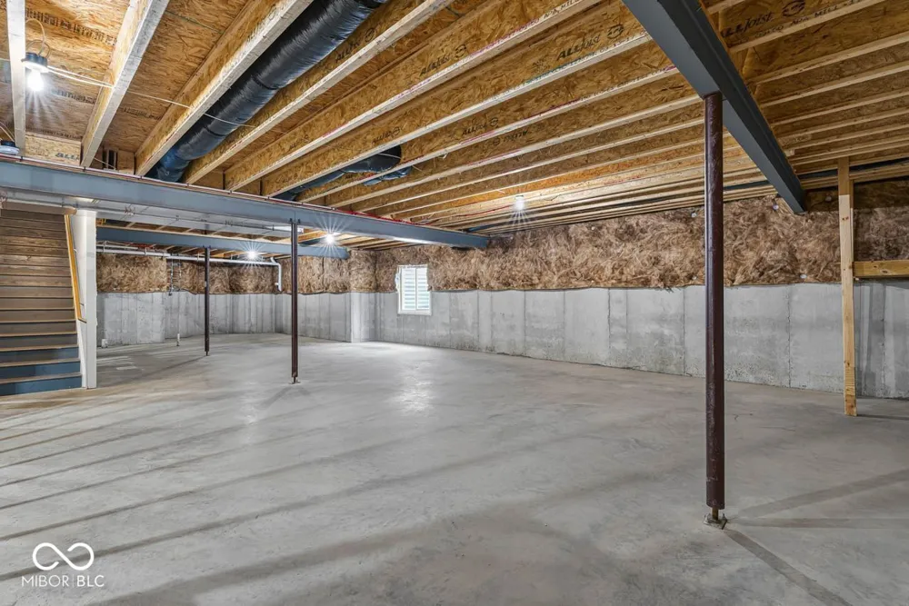 3579 Sugar Pine Lane Zionsville, IN 46077