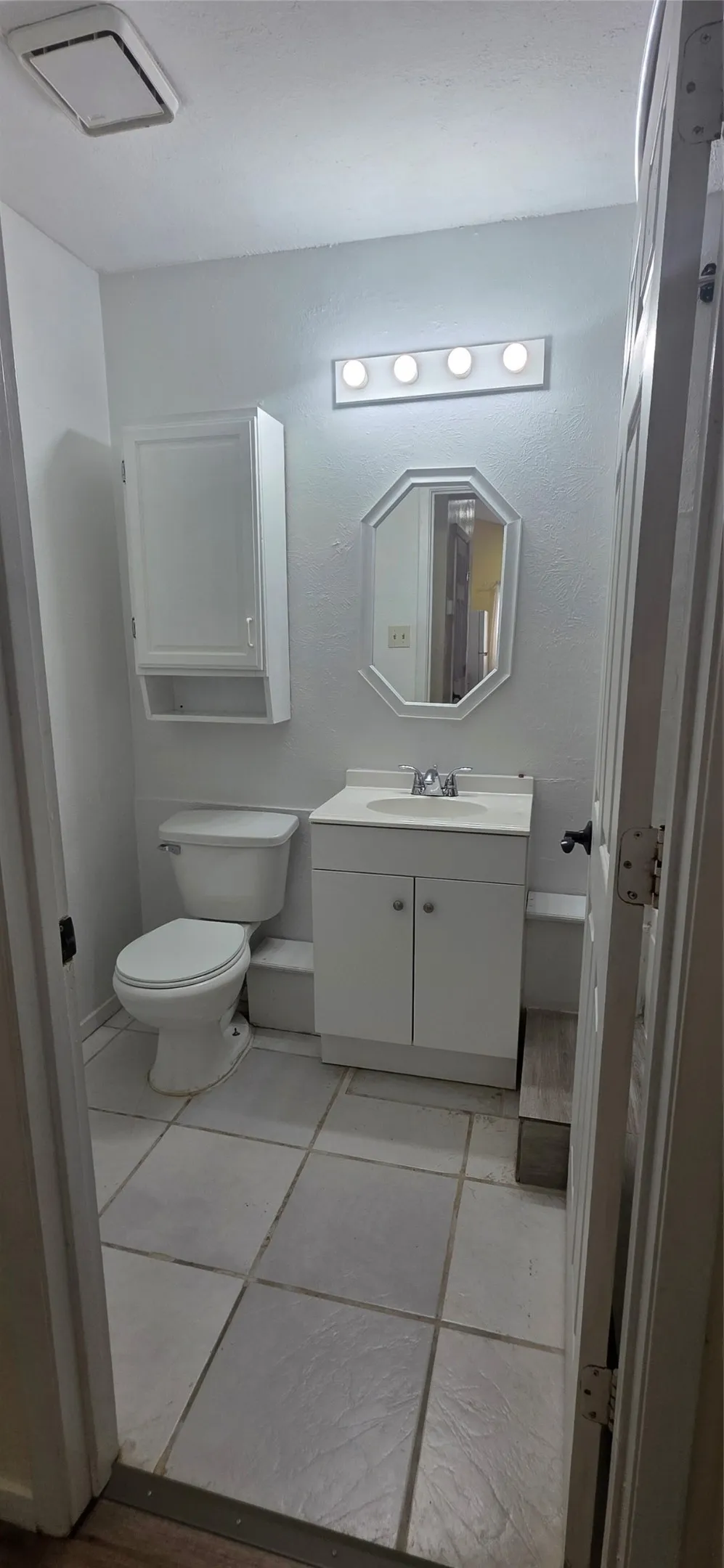 822 Colchester Drive Mesquite, TX 75149