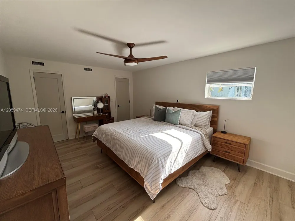 510 Raven Ave Miami Springs, FL 33166