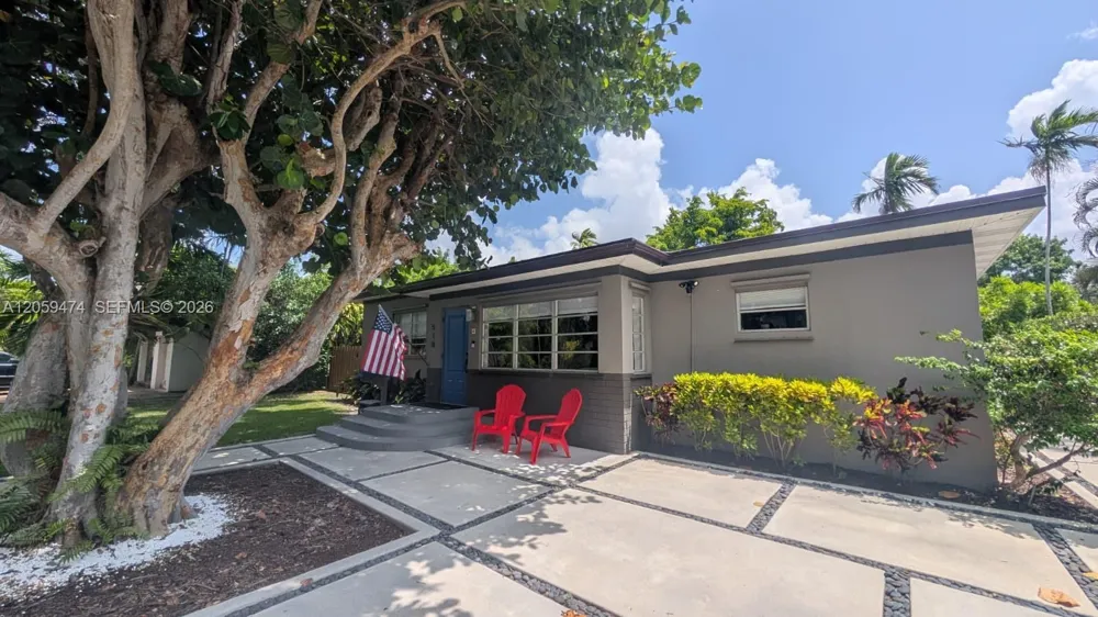 510 Raven Ave Miami Springs, FL 33166