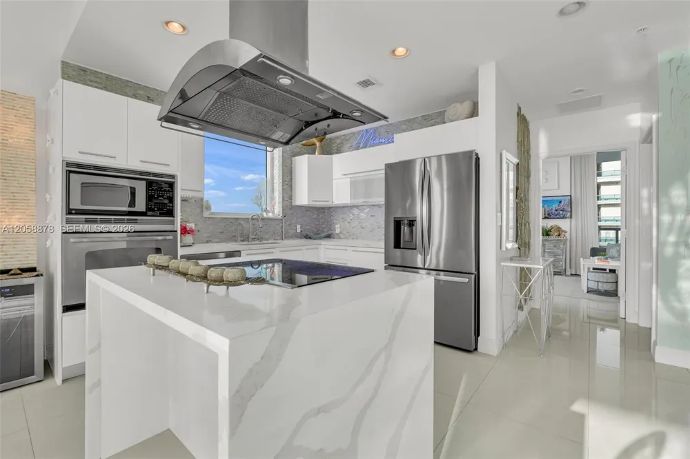 7930 East Dr #1408 North Bay Village, FL 33141