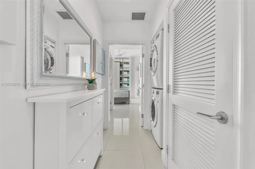 7930 East Dr #1408 North Bay Village, FL 33141