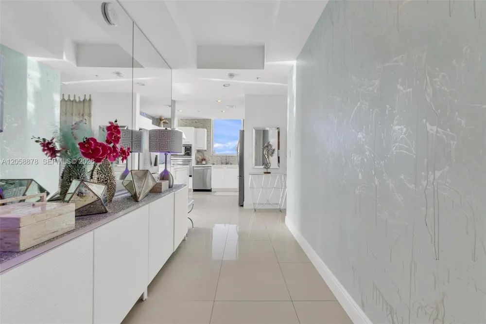 7930 East Dr #1408 North Bay Village, FL 33141