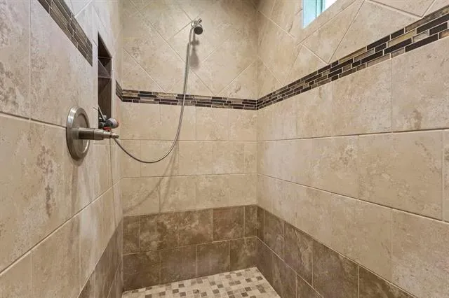 626 Suncrest Orange, TX 77630