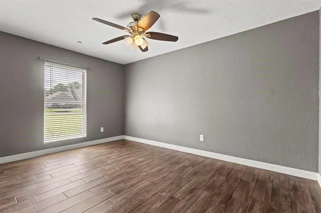 626 Suncrest Orange, TX 77630