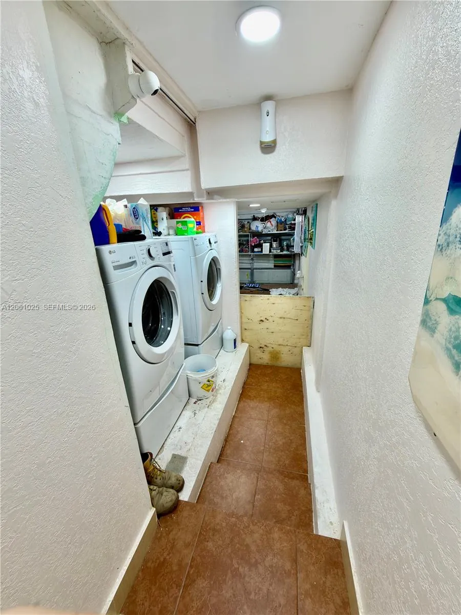 8408 SW 208th Ter Cutler Bay, FL 33189