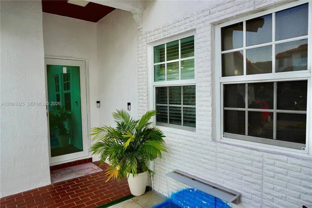 8408 SW 208th Ter Cutler Bay, FL 33189