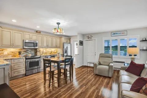1850 S Ocean Drive #213