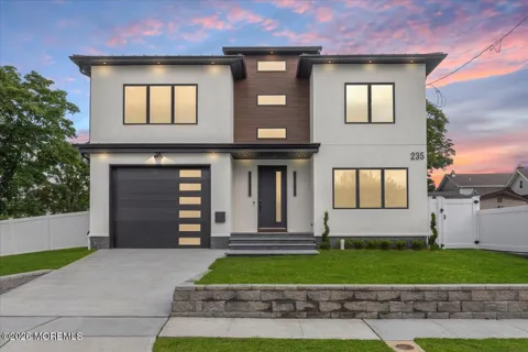 235 Hearn Avenue