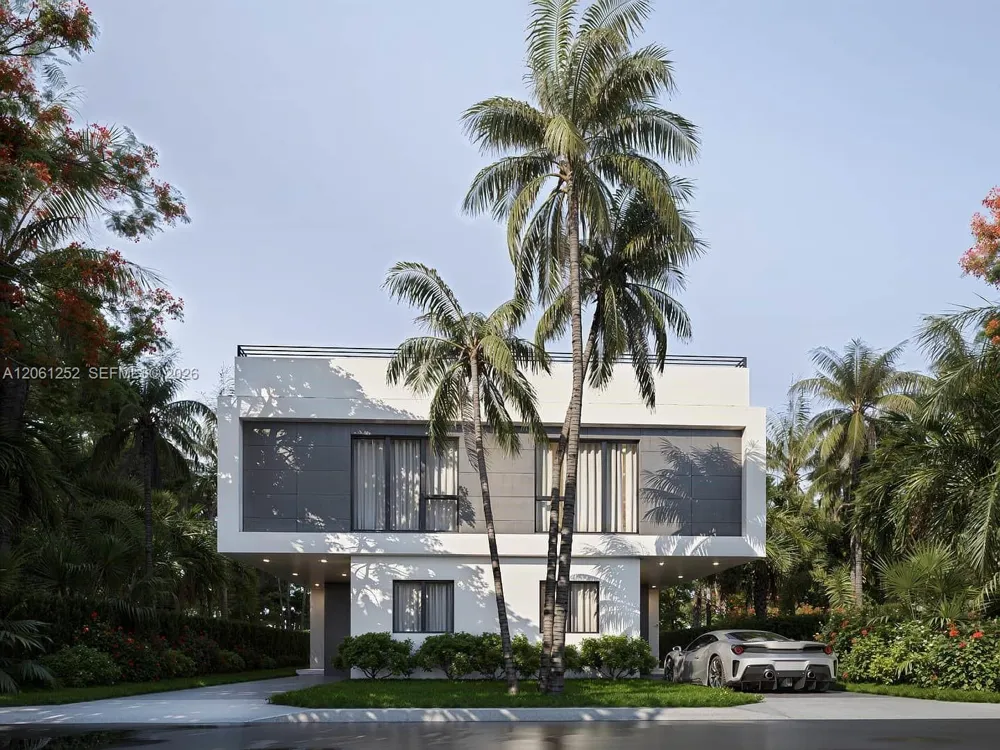 3111 Plaza St Coconut Grove, FL 33133