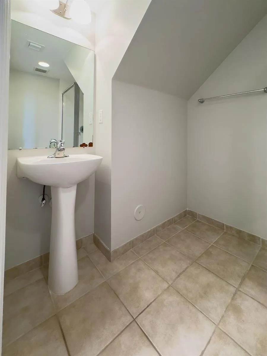 2322 Vintage Drive Lighthouse Point, FL 33064