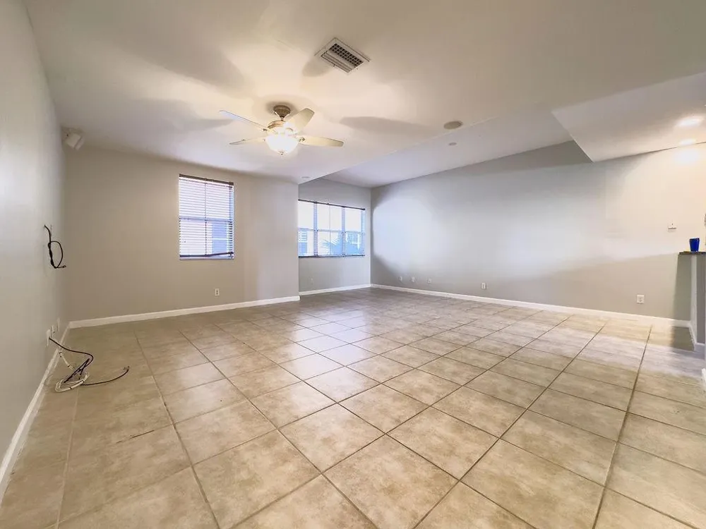 2322 Vintage Drive Lighthouse Point, FL 33064