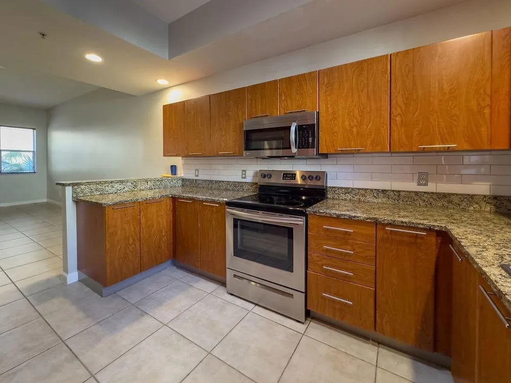 2322 Vintage Drive Lighthouse Point, FL 33064
