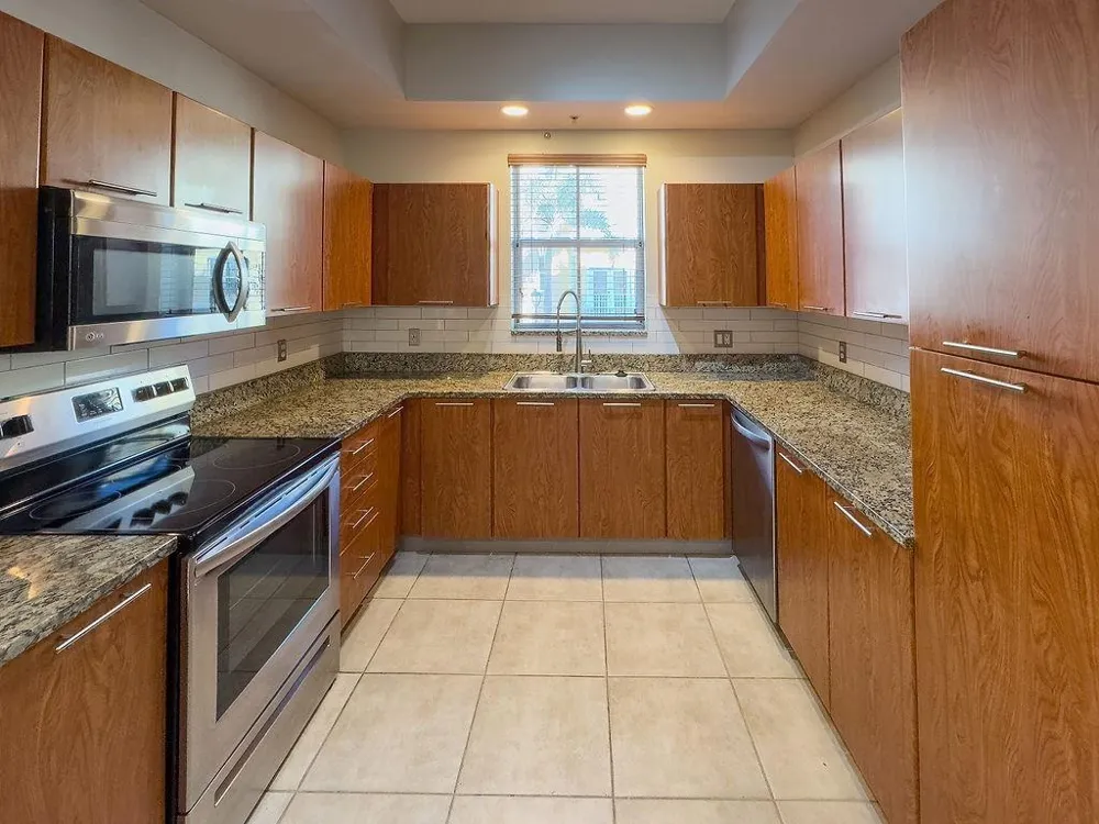 2322 Vintage Drive Lighthouse Point, FL 33064