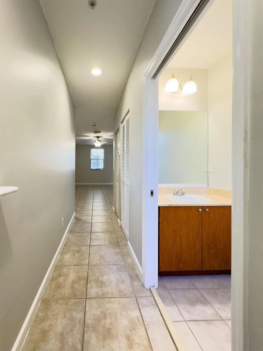2322 Vintage Drive Lighthouse Point, FL 33064