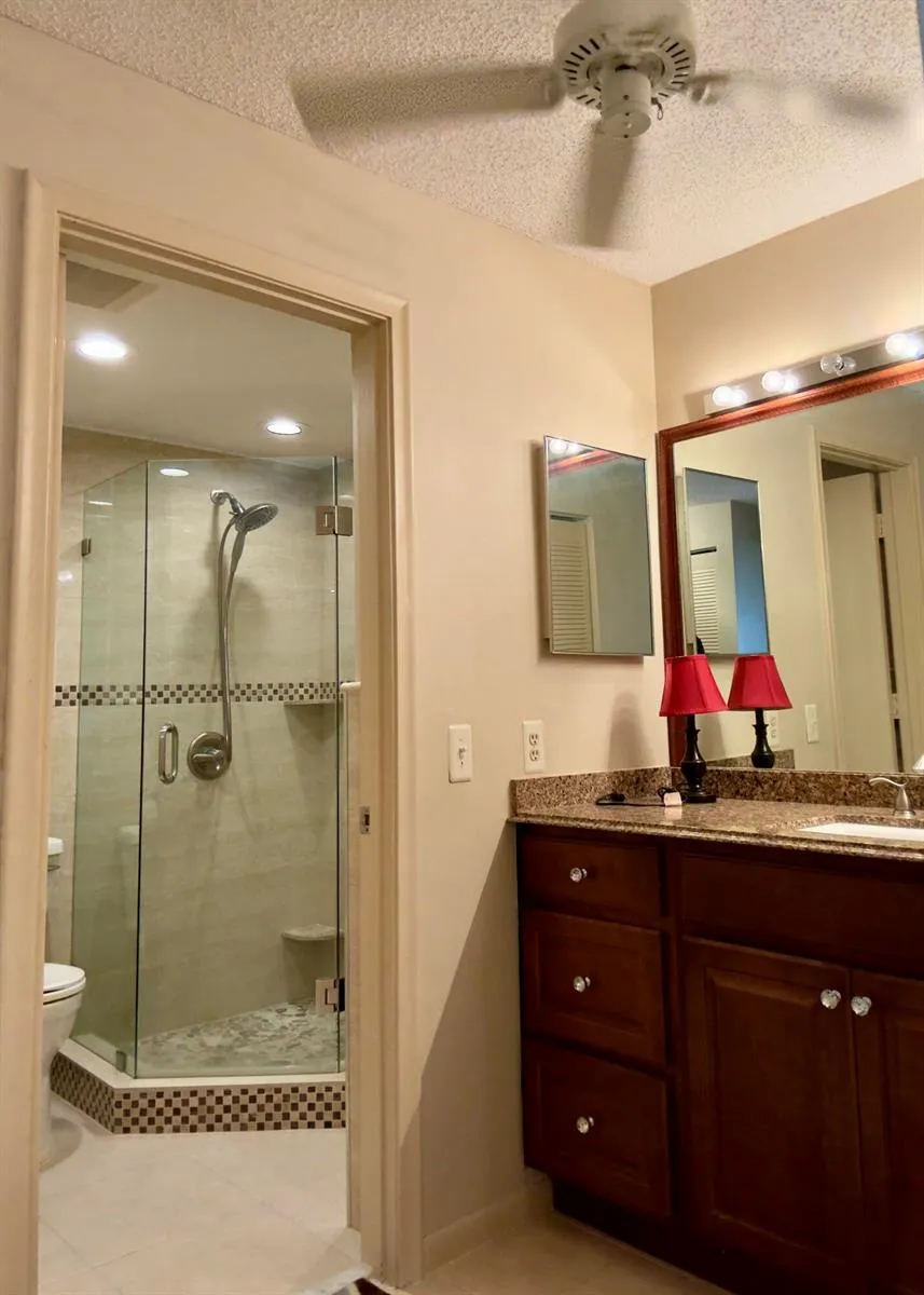 21338 Juego Circle #11g Boca Raton, FL 33433