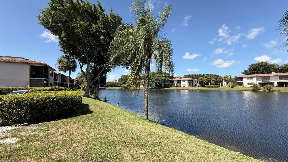 21338 Juego Circle #11g Boca Raton, FL 33433