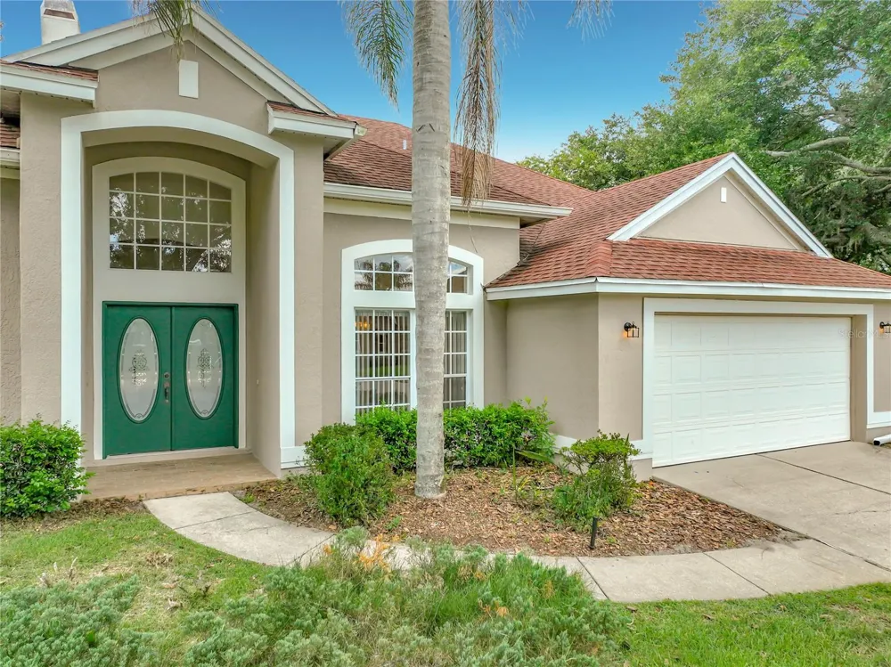 635 LONG LAKE DRIVE Oviedo, FL 32765