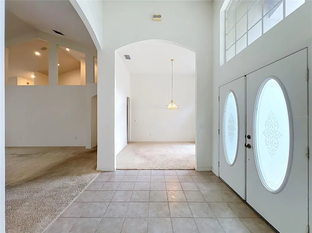 635 LONG LAKE DRIVE Oviedo, FL 32765