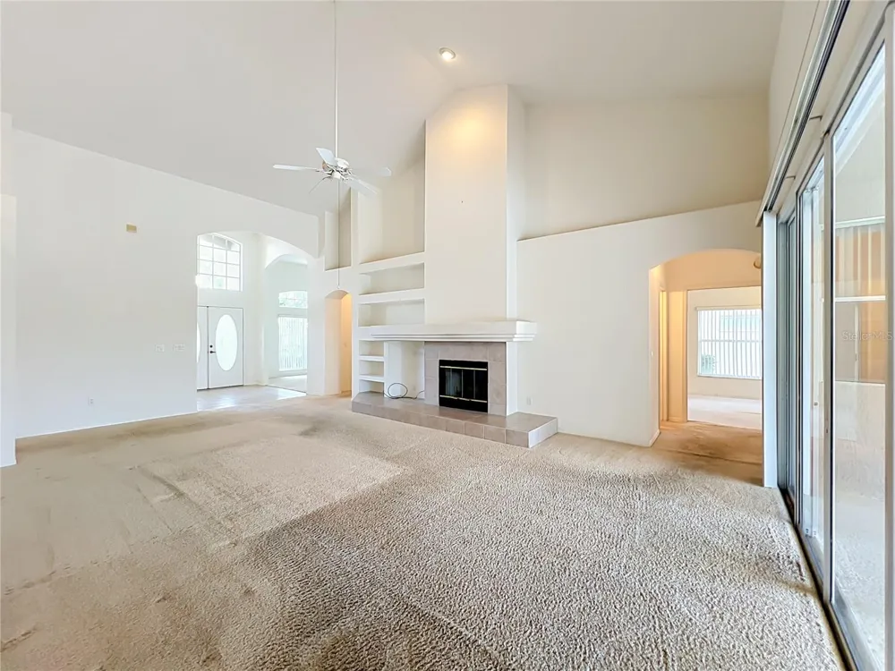 635 LONG LAKE DRIVE Oviedo, FL 32765