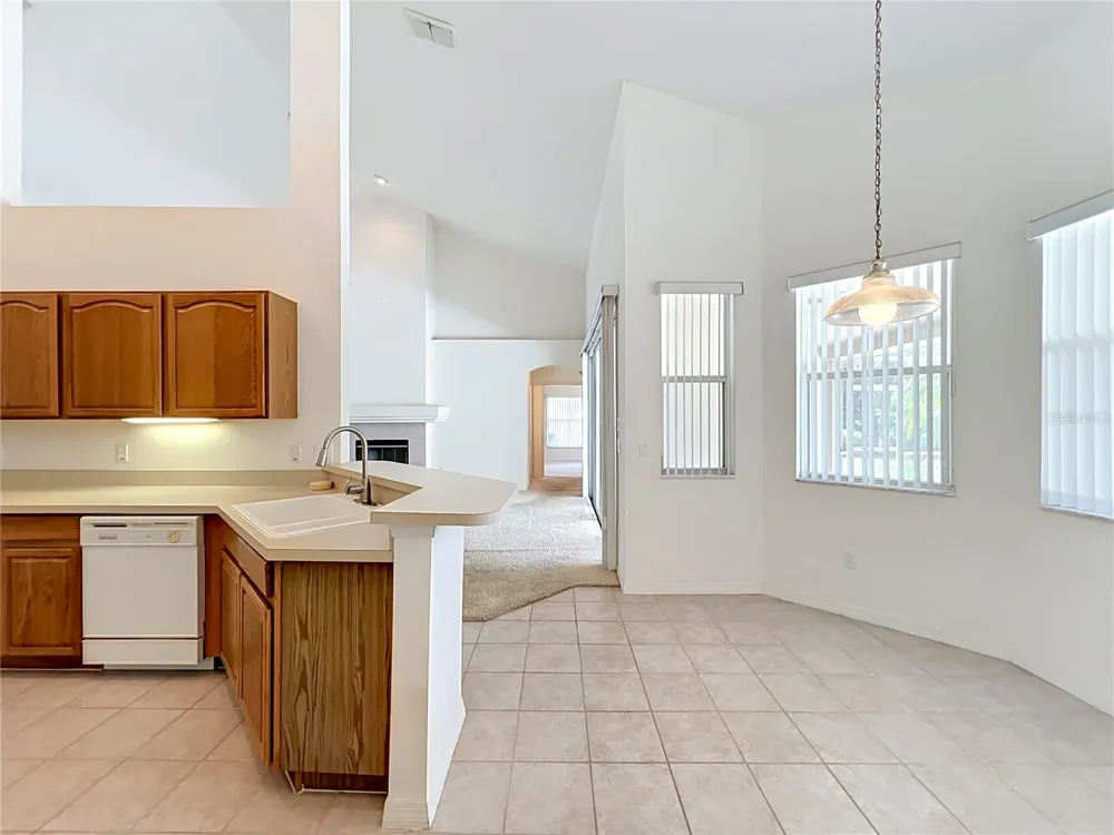 635 LONG LAKE DRIVE Oviedo, FL 32765