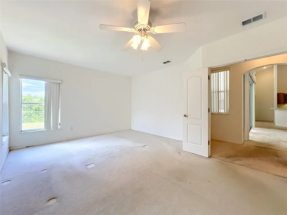 635 LONG LAKE DRIVE Oviedo, FL 32765