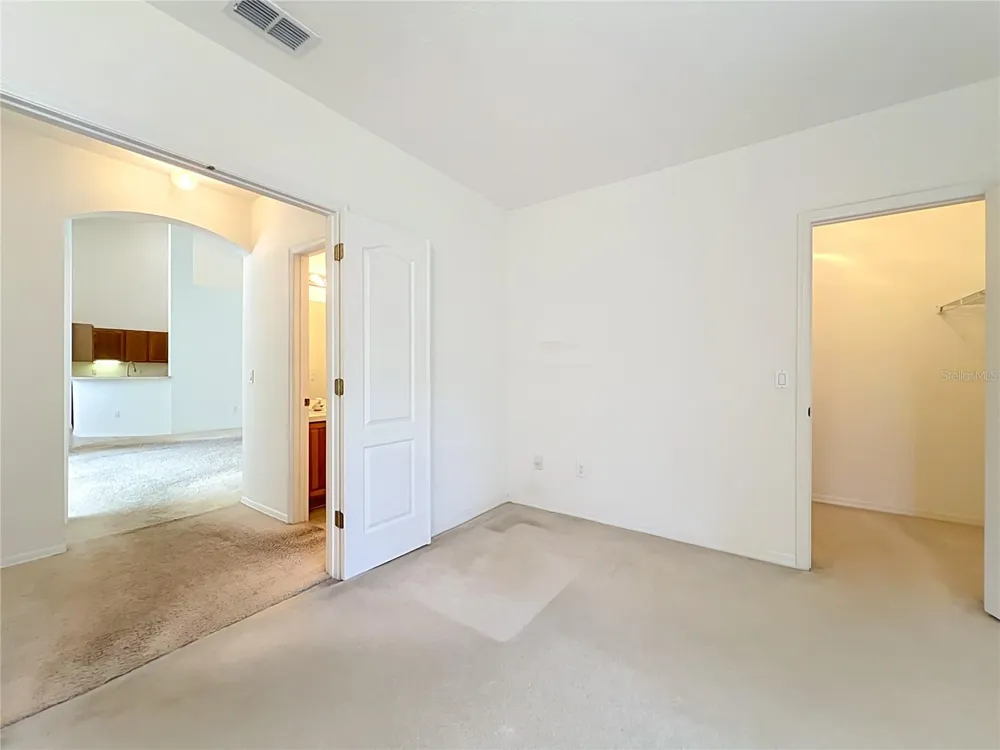 635 LONG LAKE DRIVE Oviedo, FL 32765