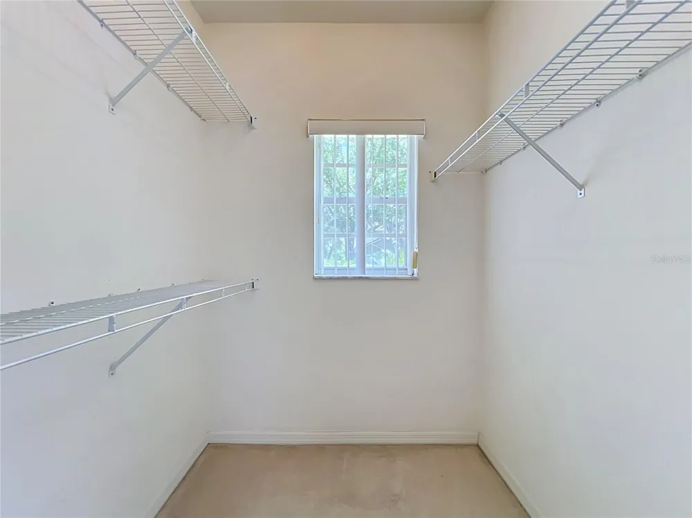 635 LONG LAKE DRIVE Oviedo, FL 32765
