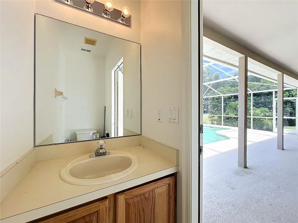 635 LONG LAKE DRIVE Oviedo, FL 32765