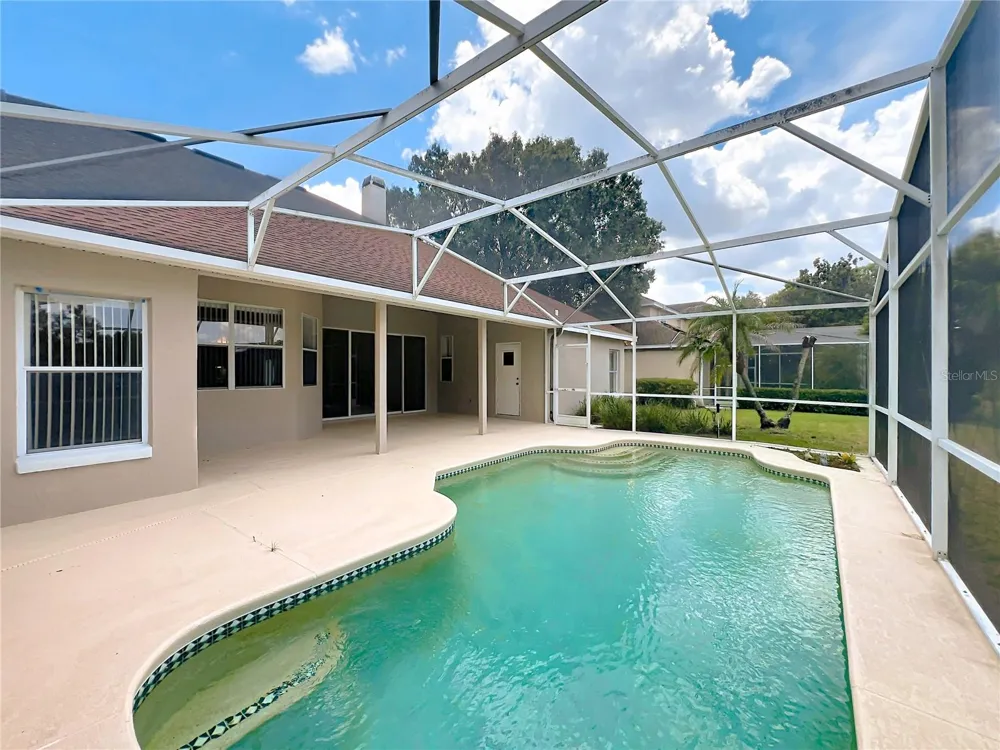 635 LONG LAKE DRIVE Oviedo, FL 32765