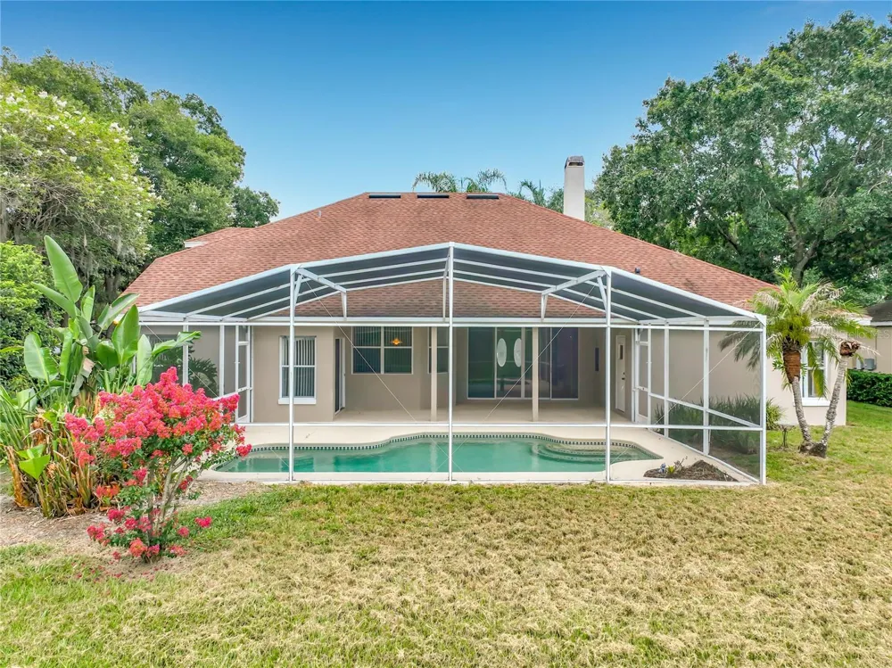 635 LONG LAKE DRIVE Oviedo, FL 32765