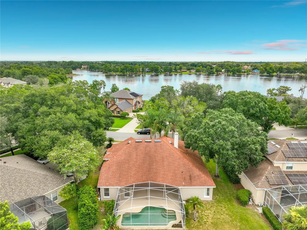 635 LONG LAKE DRIVE Oviedo, FL 32765