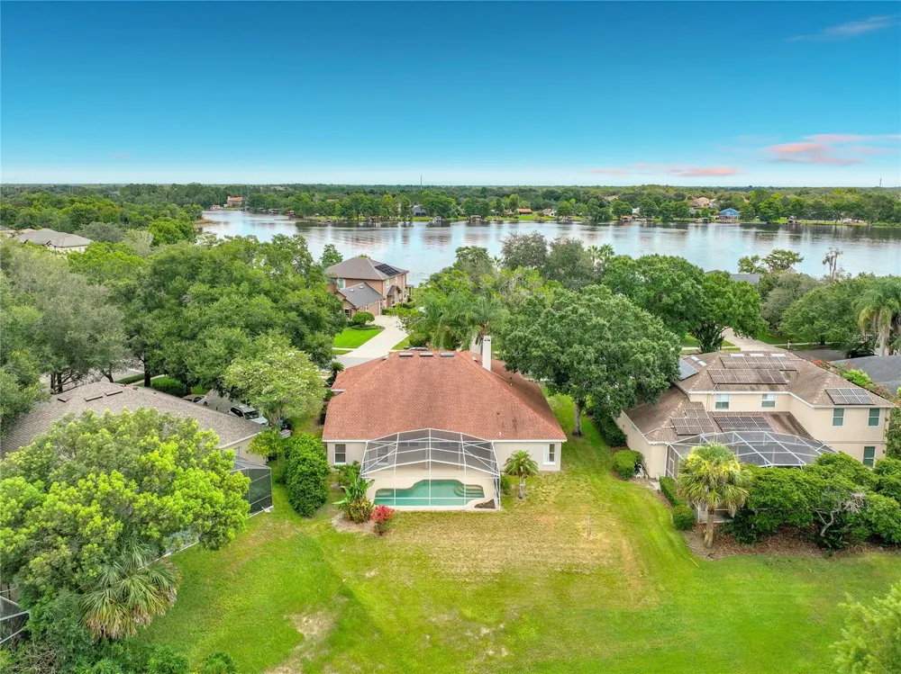 635 LONG LAKE DRIVE Oviedo, FL 32765