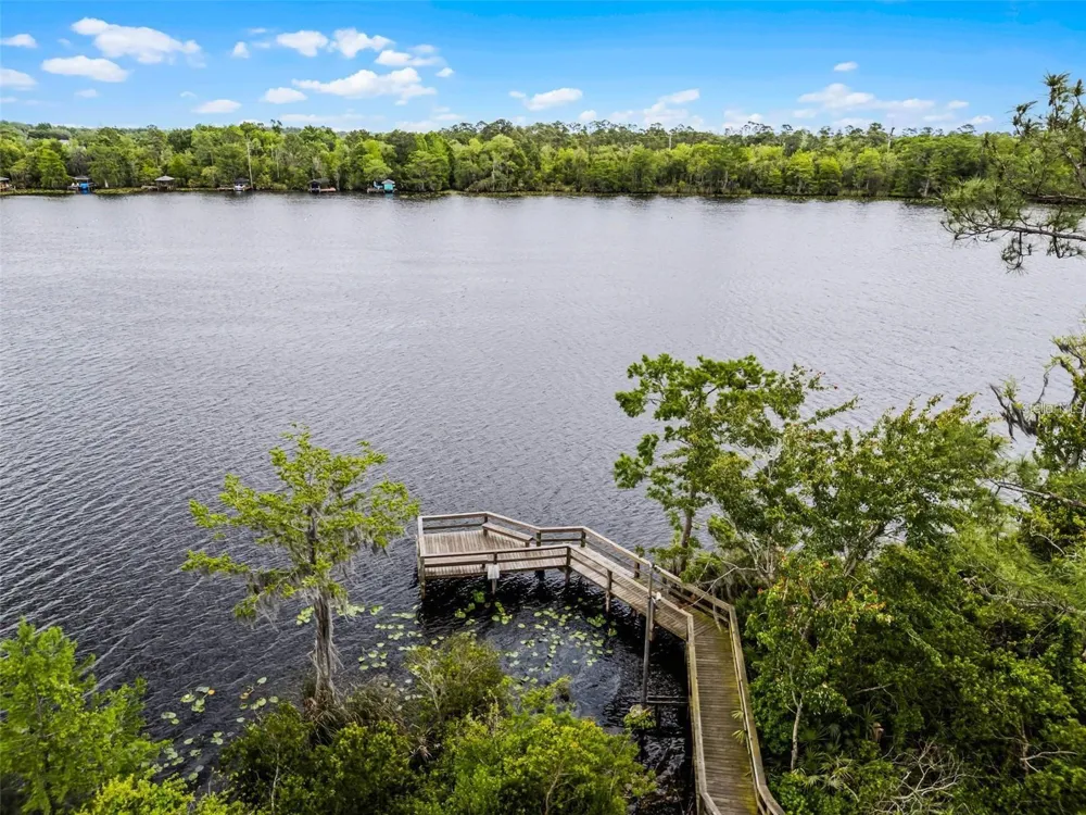 635 LONG LAKE DRIVE Oviedo, FL 32765