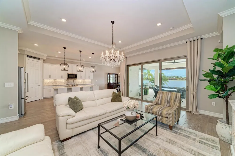 289 VILLORESI BOULEVARD Nokomis, FL 34275