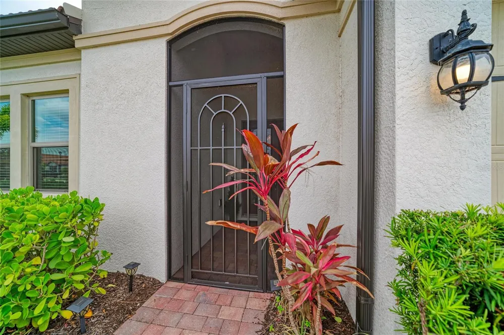 289 VILLORESI BOULEVARD Nokomis, FL 34275