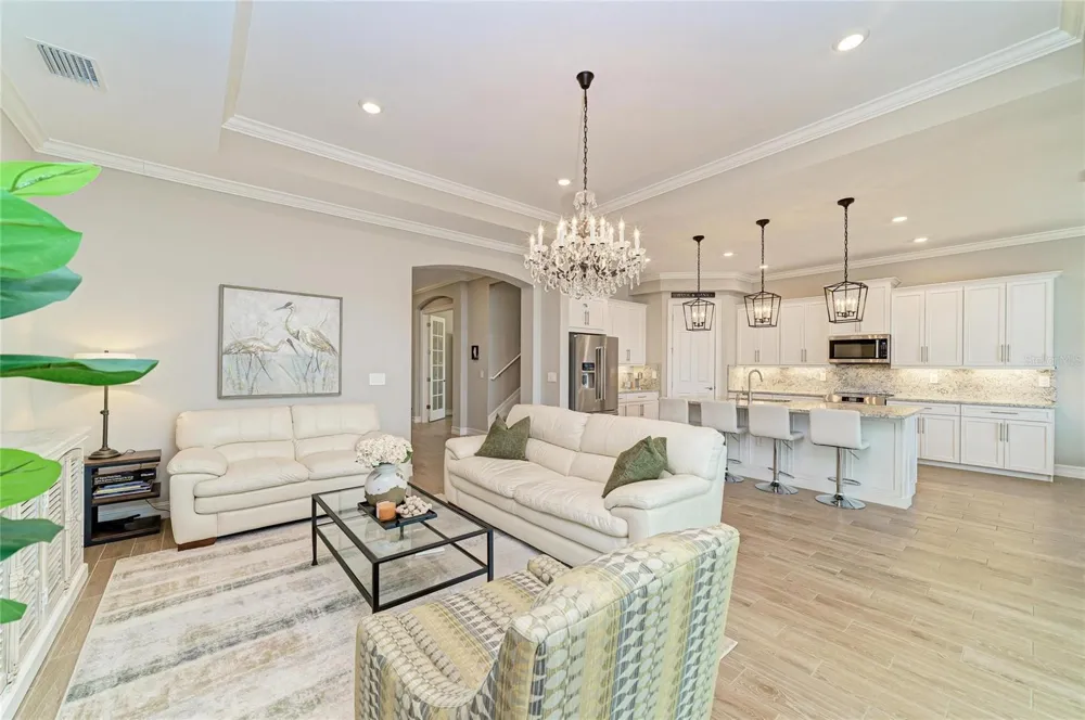 289 VILLORESI BOULEVARD Nokomis, FL 34275