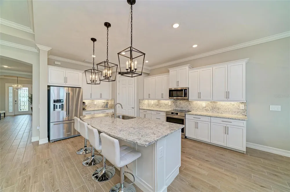 289 VILLORESI BOULEVARD Nokomis, FL 34275