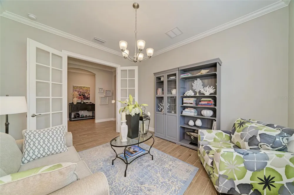 289 VILLORESI BOULEVARD Nokomis, FL 34275
