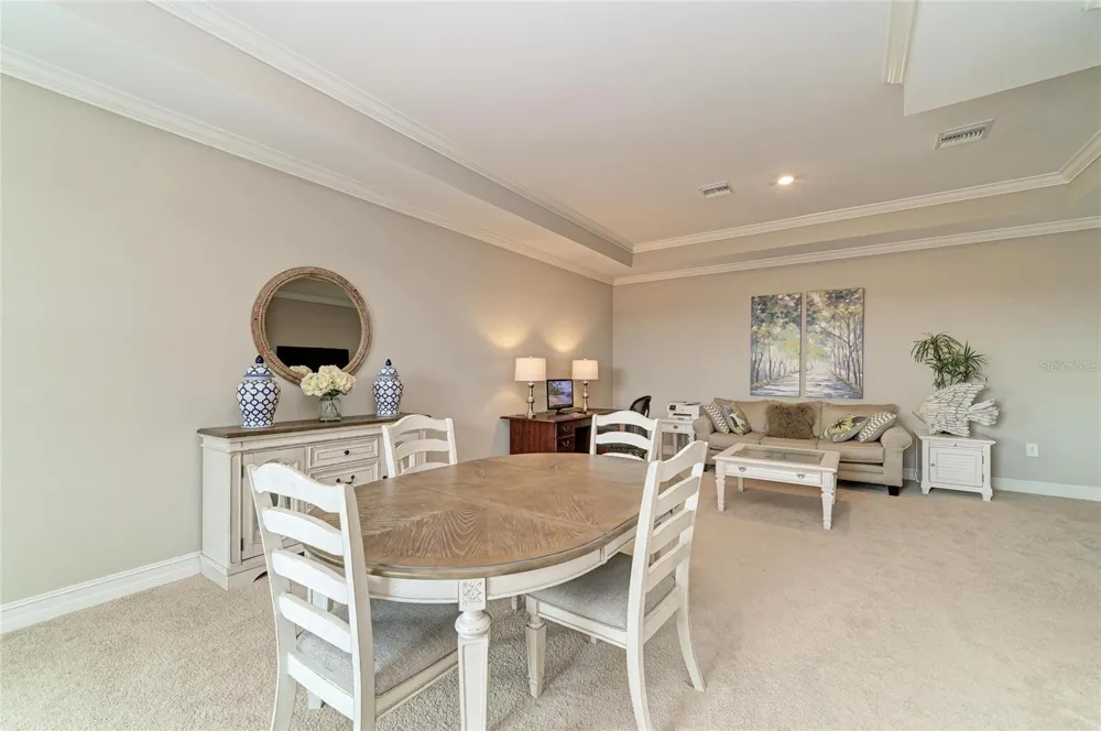 289 VILLORESI BOULEVARD Nokomis, FL 34275