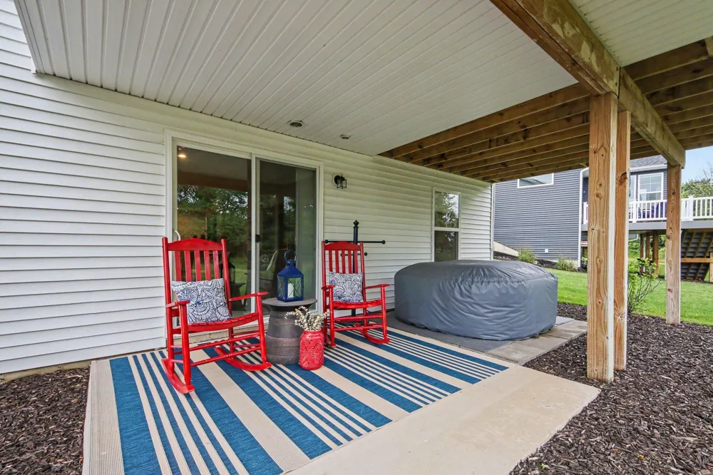 2153 Perennial Drive Hudsonville, MI 49426