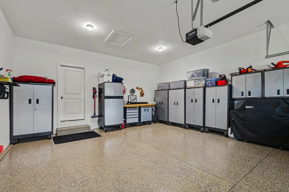 2153 Perennial Drive Hudsonville, MI 49426